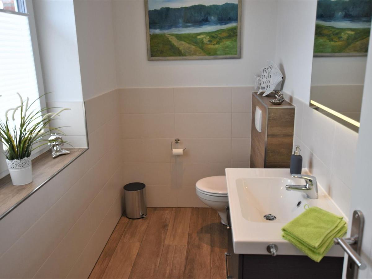 Cozy Holiday Home In Gross Schwansee With Sauna Eksteriør bilde
