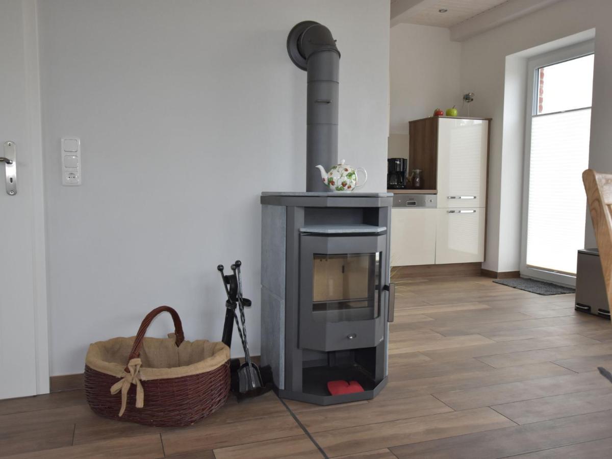 Cozy Holiday Home In Gross Schwansee With Sauna Eksteriør bilde